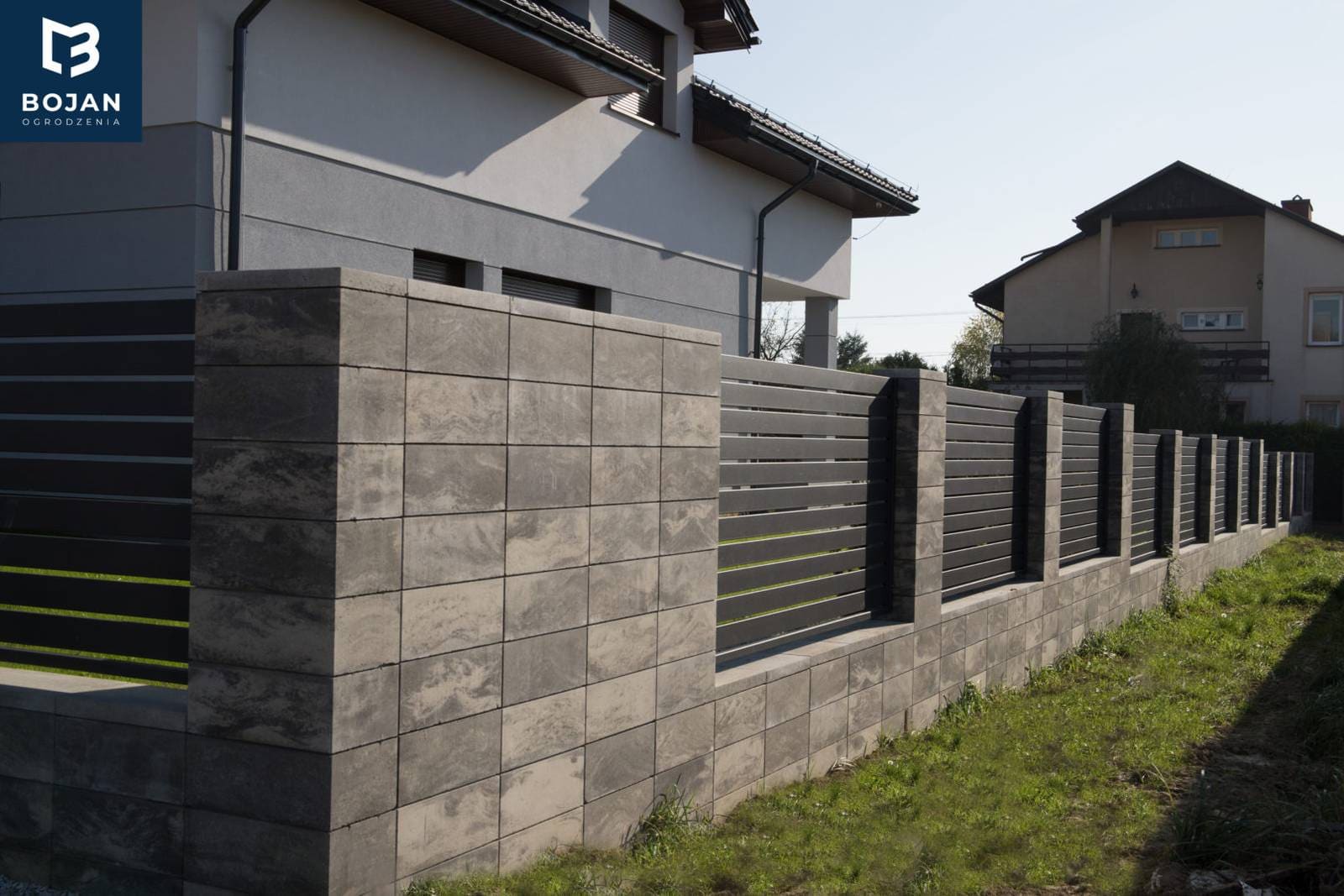 Ogrodzenia frontowe 60