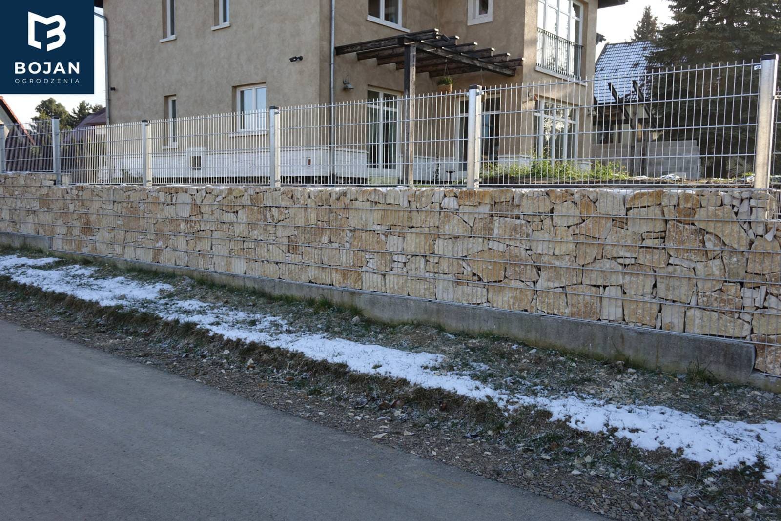 Ogrodzenia frontowe 76